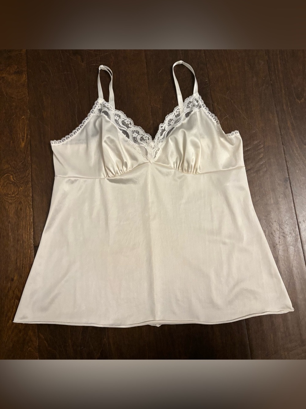 Vintage Vanity Fair Ivory Lace Camisole Size 36 Antron III